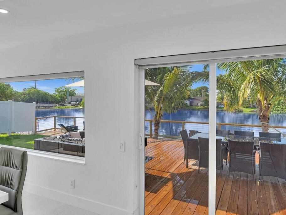 5-Star Lakefront Oasis In Hollywood-Hard Rock Casino Fort Lauderdale Buitenkant foto