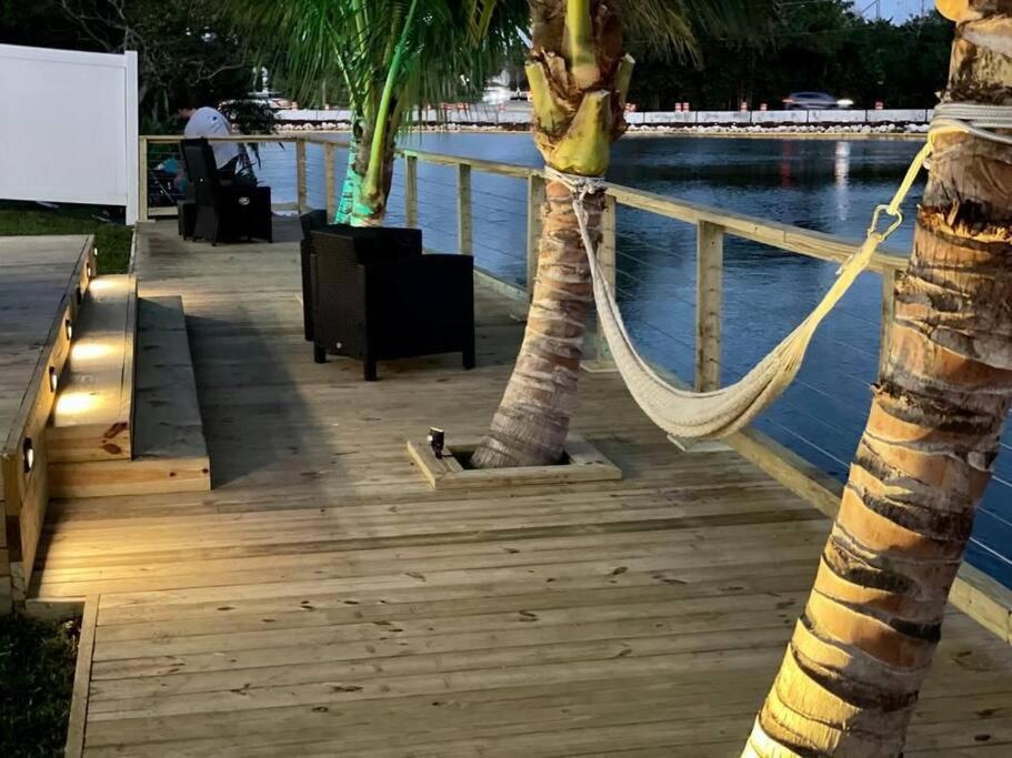 5-Star Lakefront Oasis In Hollywood-Hard Rock Casino Fort Lauderdale Buitenkant foto