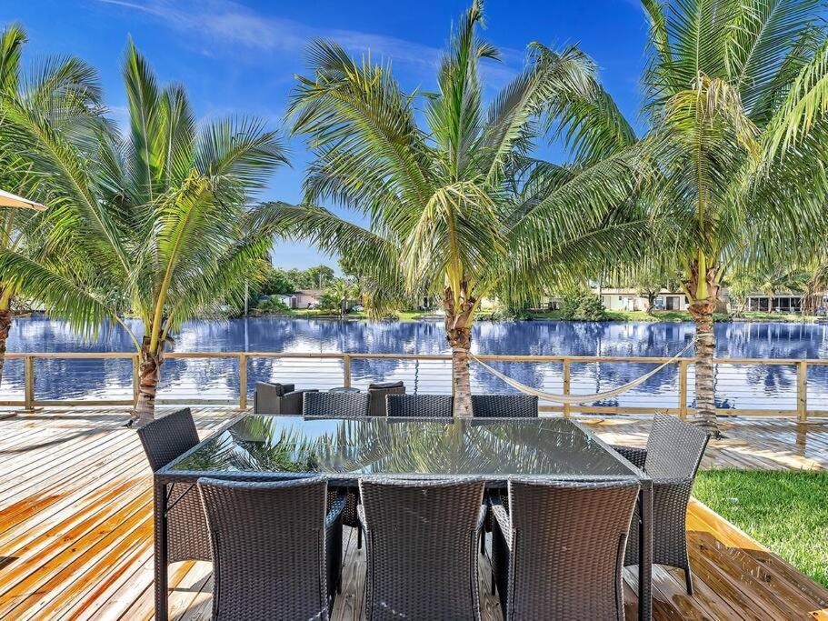5-Star Lakefront Oasis In Hollywood-Hard Rock Casino Fort Lauderdale Buitenkant foto